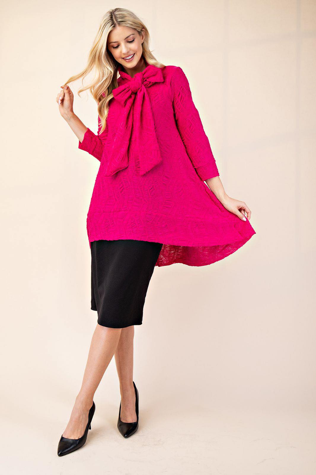 Hot Pink Bow Top!  S-M. FINAL SALE! Cannot Be Returned!