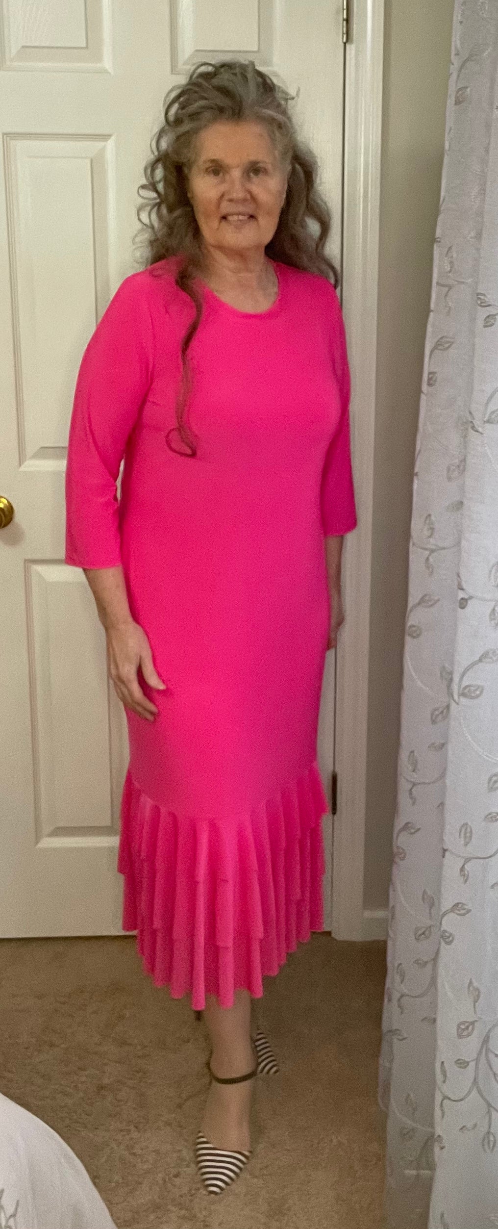 Fuchsia Ruffle Hem Dress: S- M Final Sale!  Cannot be Returned!