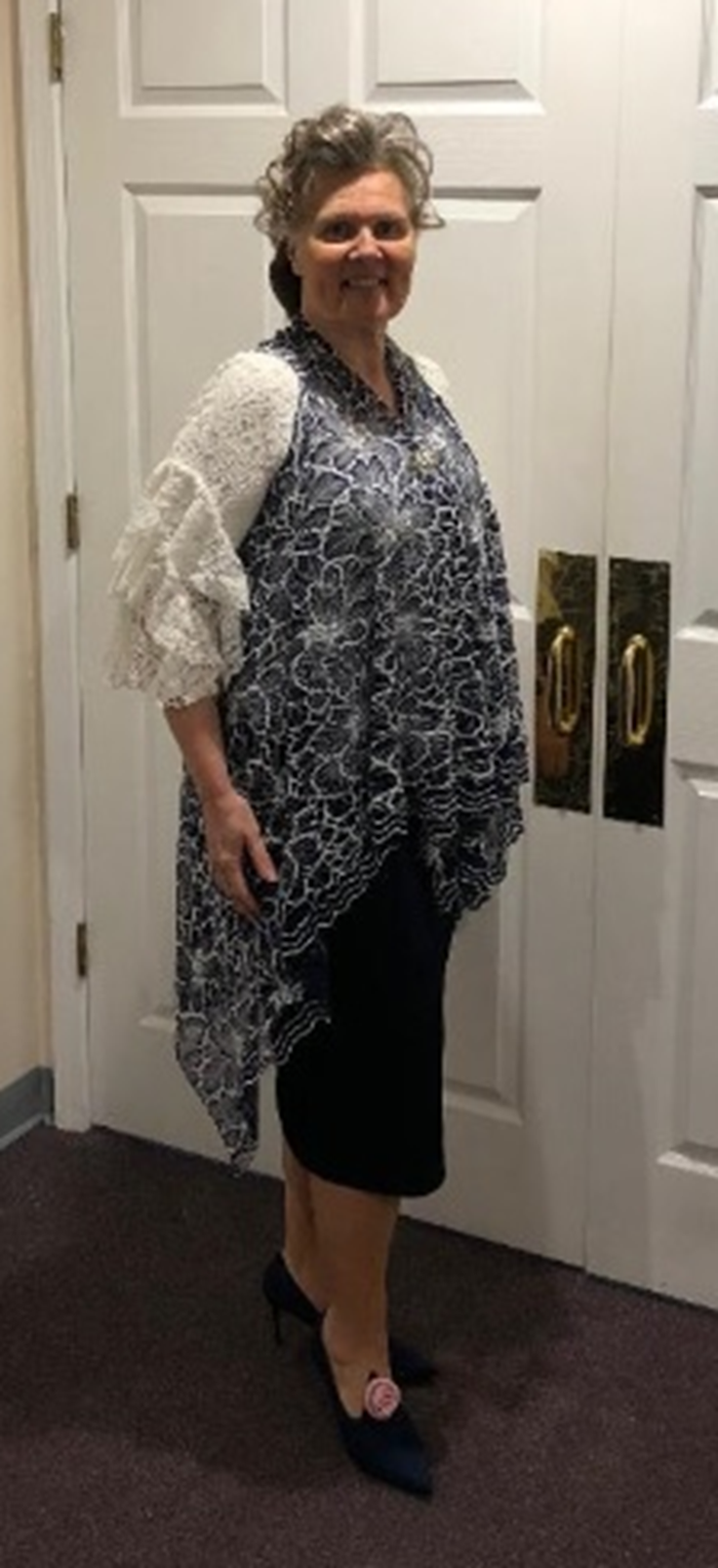 Navy Two Tone Lace Vest (S-2X)