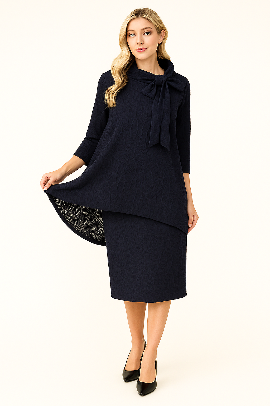 NEW! Navy Textured "Bow" Top: S-3X