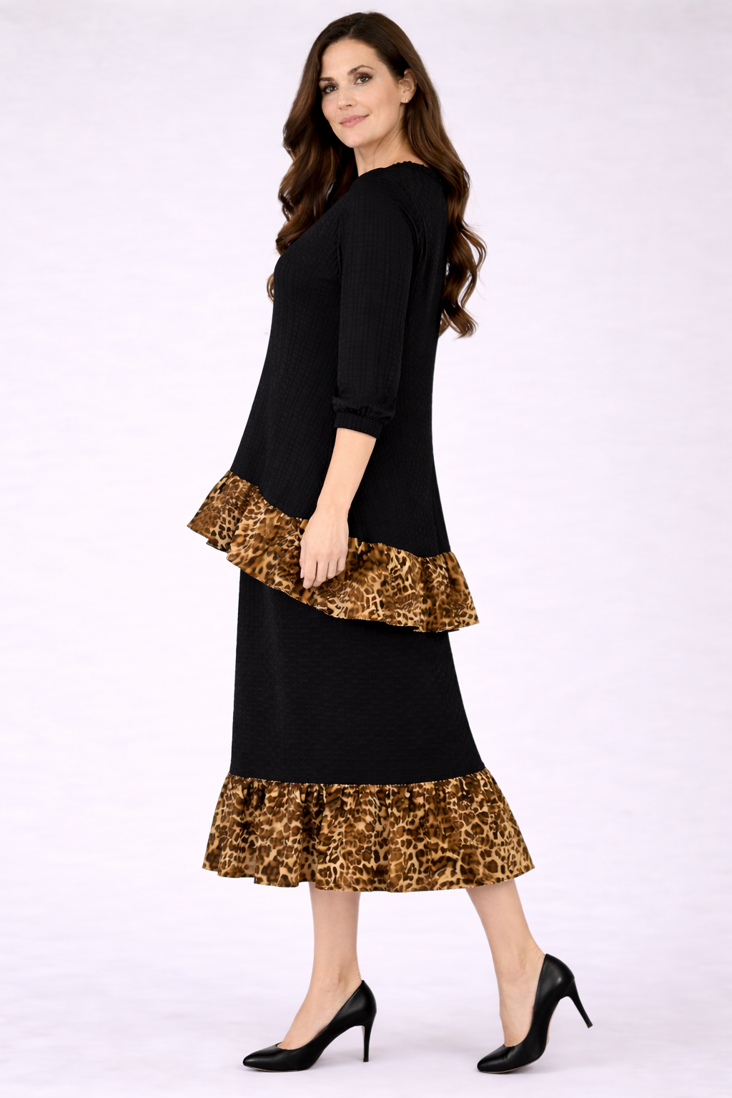 Black/Leopard Honeycomb 2 Piece Set: S-2X  Arriving in Stock Late April