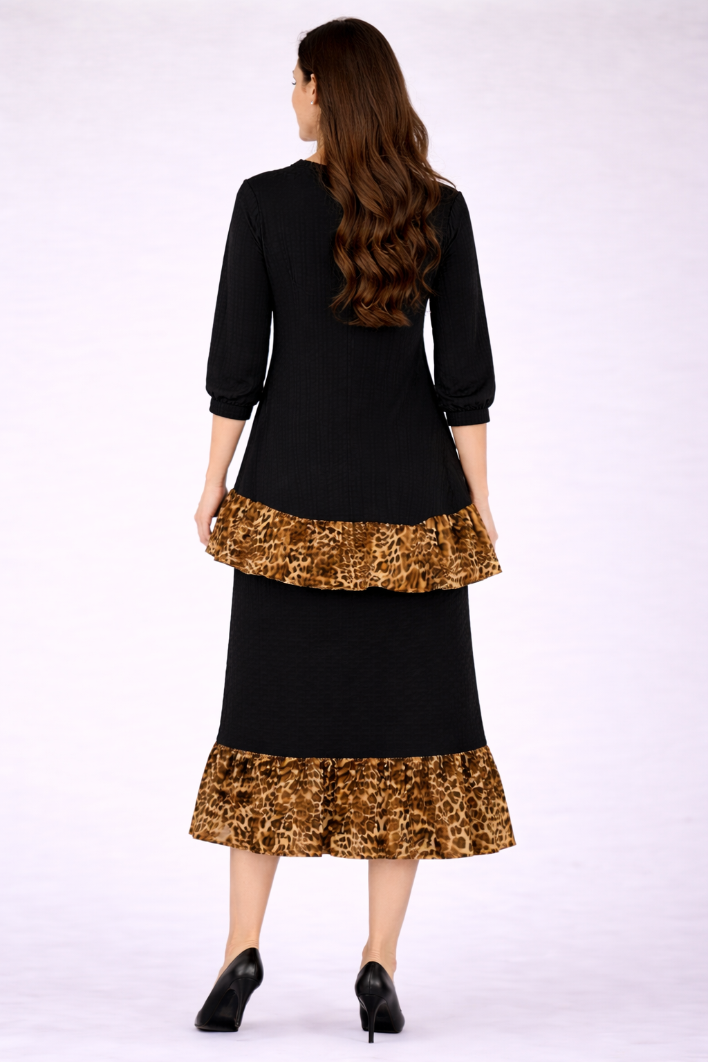 Black/Leopard Honeycomb 2 Piece Set: S-2X  Arriving in Stock Late April