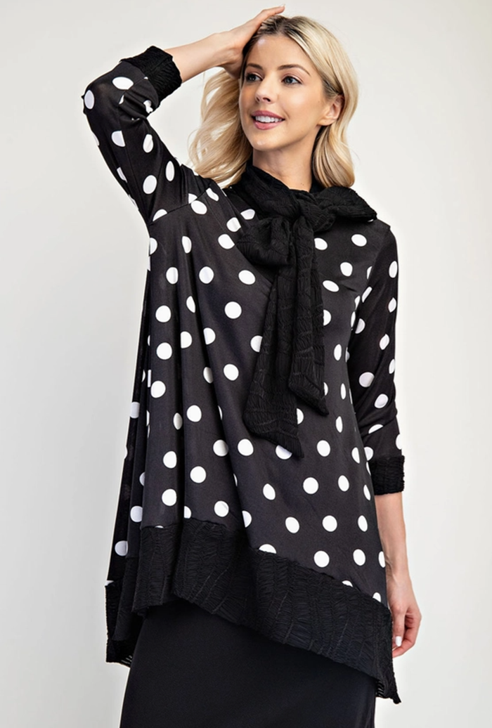 NEW! Black/White Polka Dot Bow Top: 1X-3X