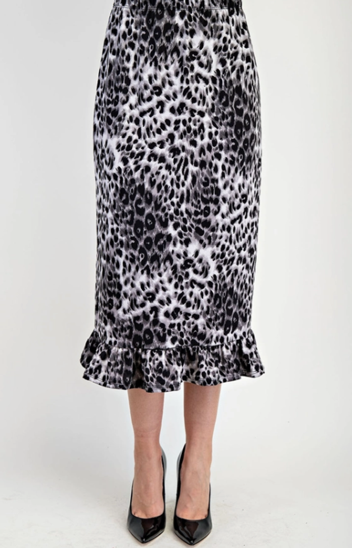 NEW! Gray Leopard Ruffle Skirt: S-3X  Arriving In Stock: 1/23