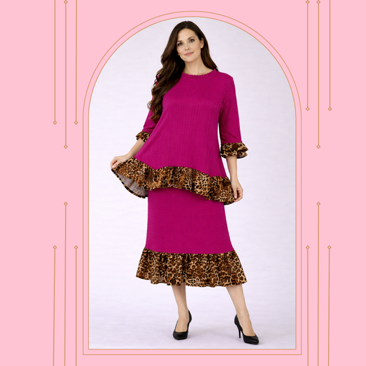 NEW! Magenta Honeycomb Two Piece Set: S-3X  Arriving In Stock: 4/12