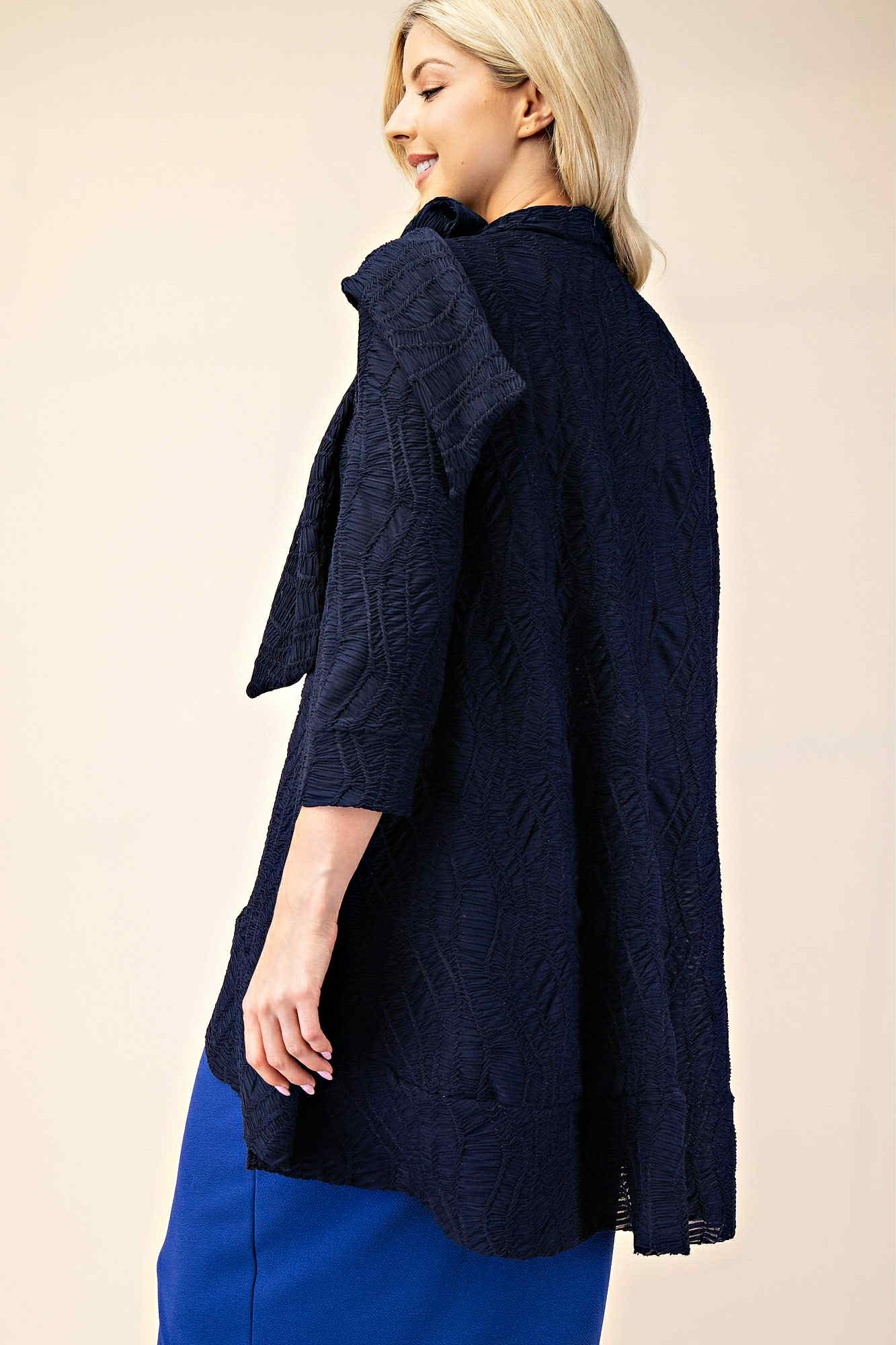 NEW! Navy Textured "Bow" Top: S-3X