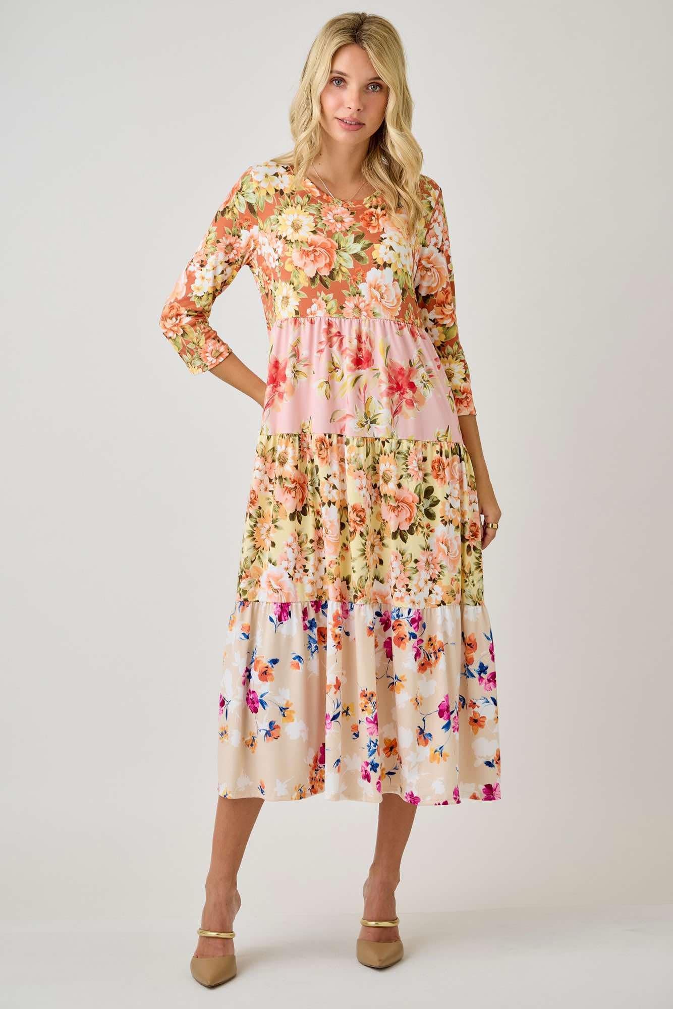 New!  "Peaches"  Floral Print Dress: S-3X