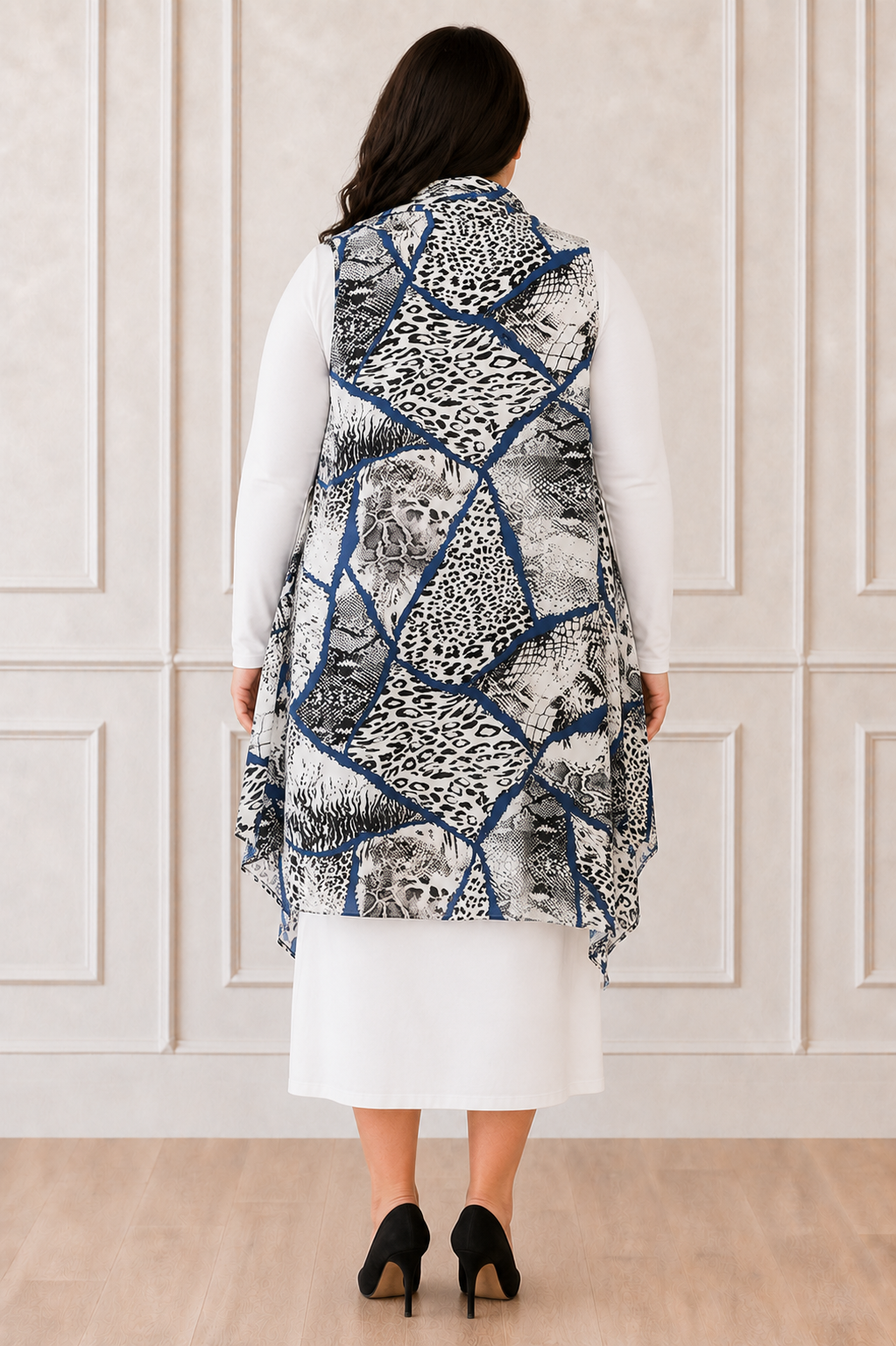 NEW! Plus Size Blue Animal Print Vest: (One Size Fits: XL-3X)