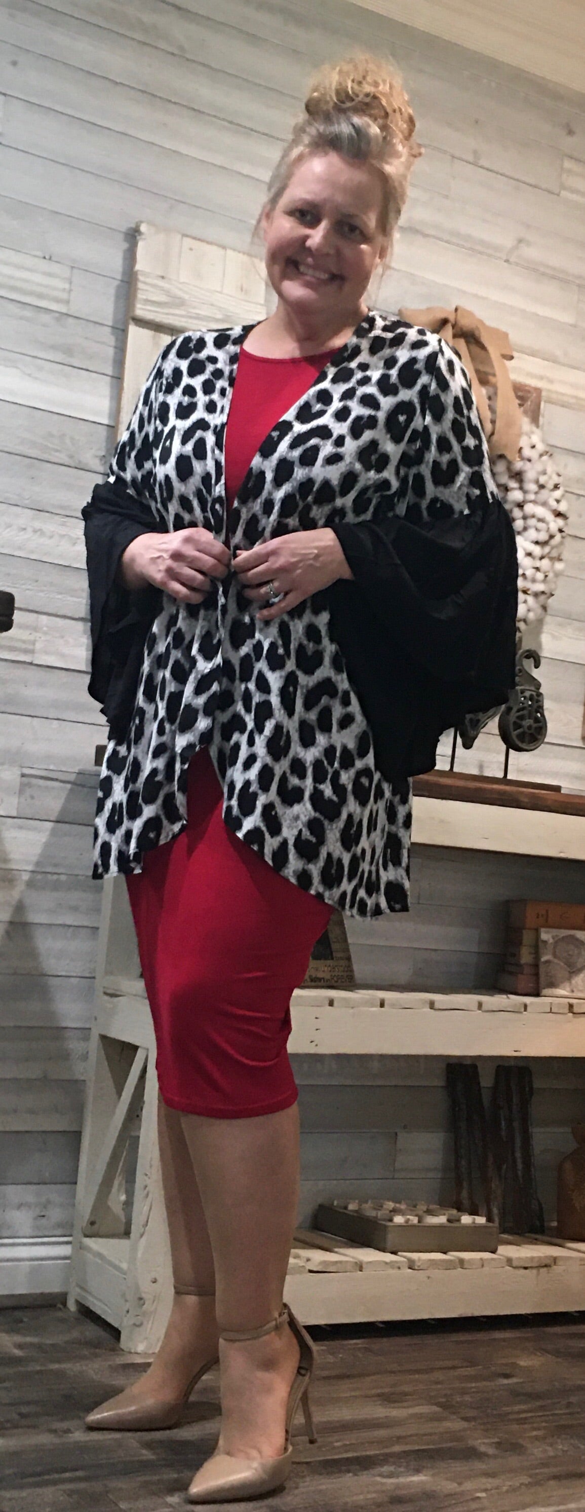 Black  Leopard Kimono (S-1X)